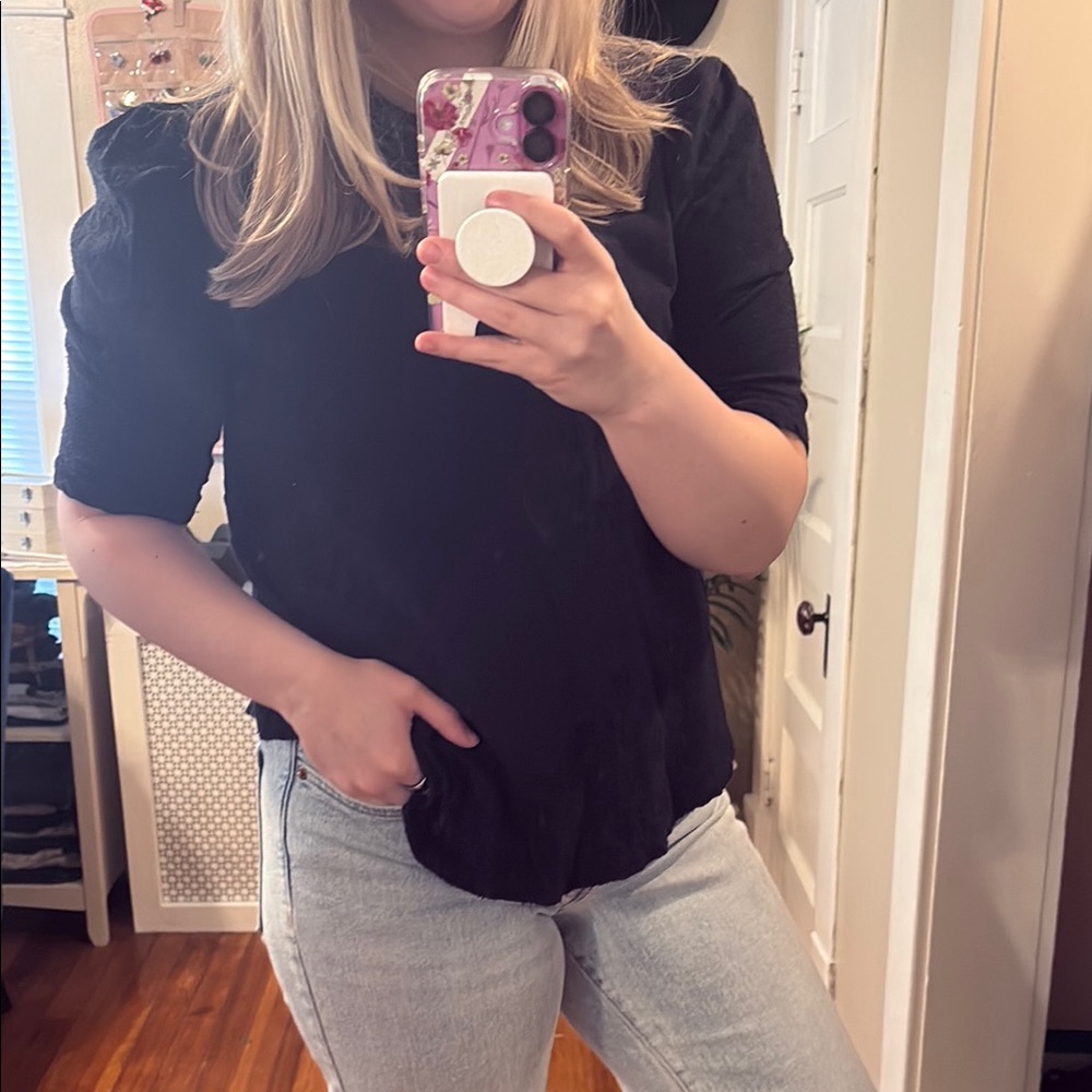 🤍 Free People Black Top - Picture 2 of 5
